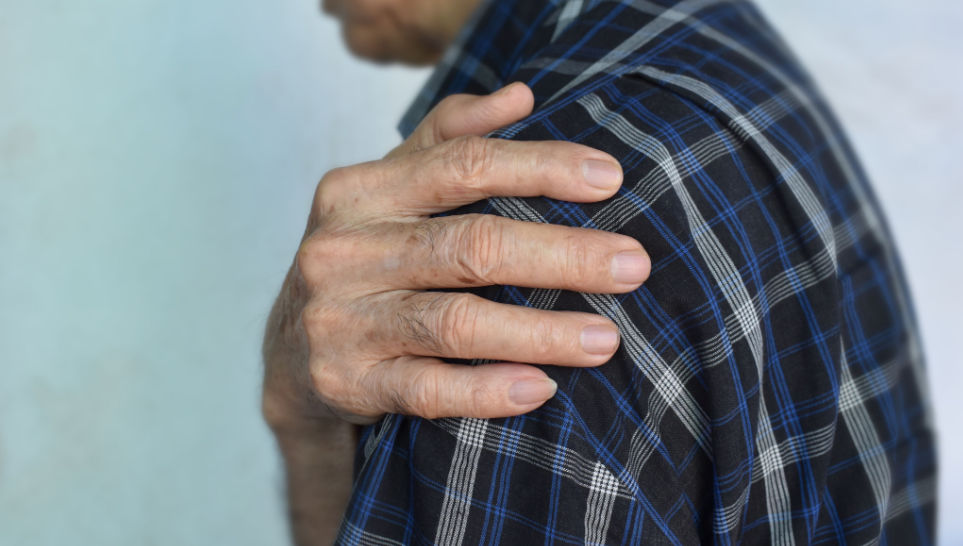 elder suffering bursitis after getting vaccinated