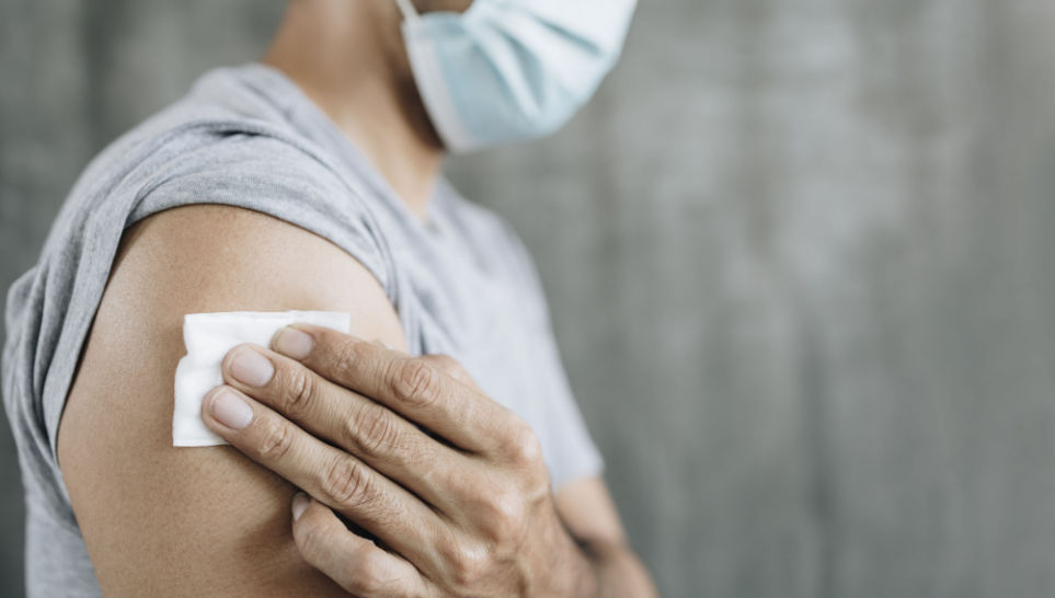 man have shoulder injury after getting vaccine