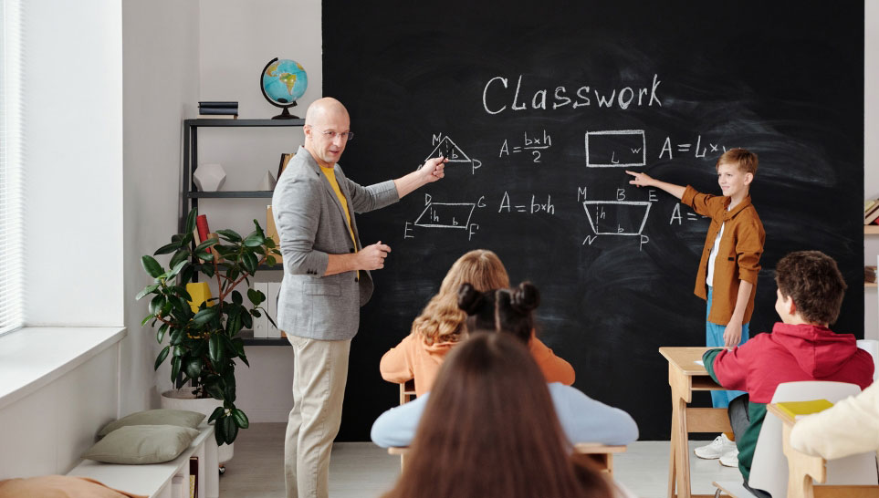 teacher talking to the class