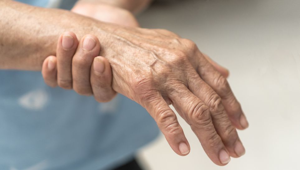 elderly experiencing muscle weakness from cidp